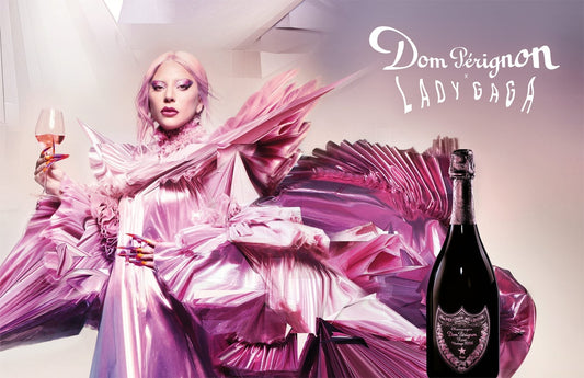 Lady Gaga限量版酒瓶與禮盒的高清宣傳照