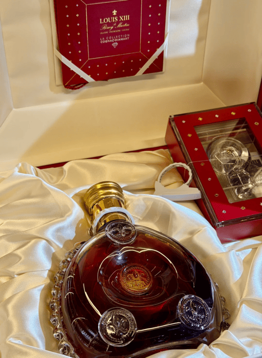 Louis XIII Diamant Decanter bottle, labels and packaging for vintage and batch review