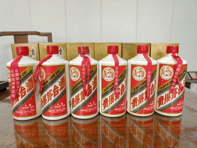 【香港茅台回收】週末「斷捨離」的意外之喜：六瓶飛天茅台的專業鑑定與高價回收紀實