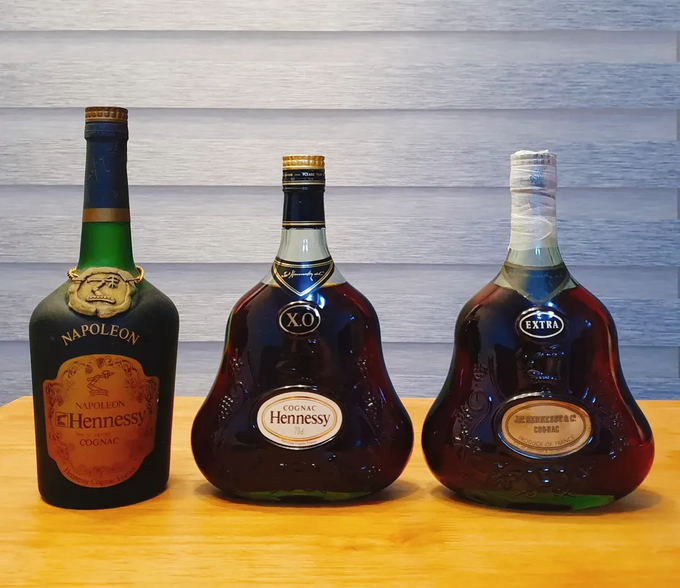 軒尼詩回收與鑑定重點 - 醇香酒行