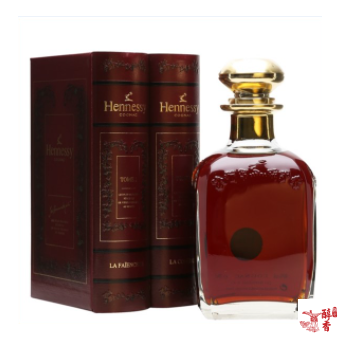 Hennessy BooK Cognac 包裝細節 - 醇香酒行香港名酒收購